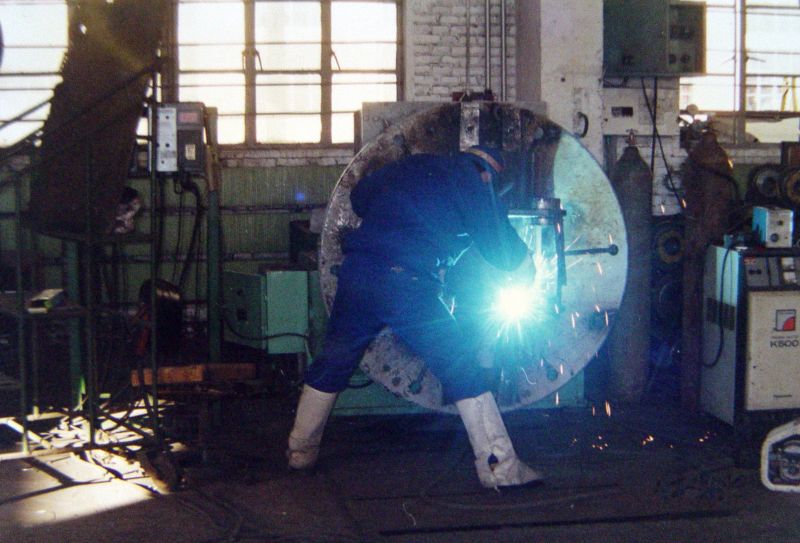 1、公司批準(zhǔn)成立